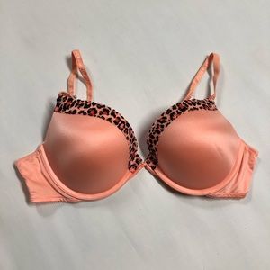 Like New Victoria’s Secret PINK Ultimate Push-Up Bra